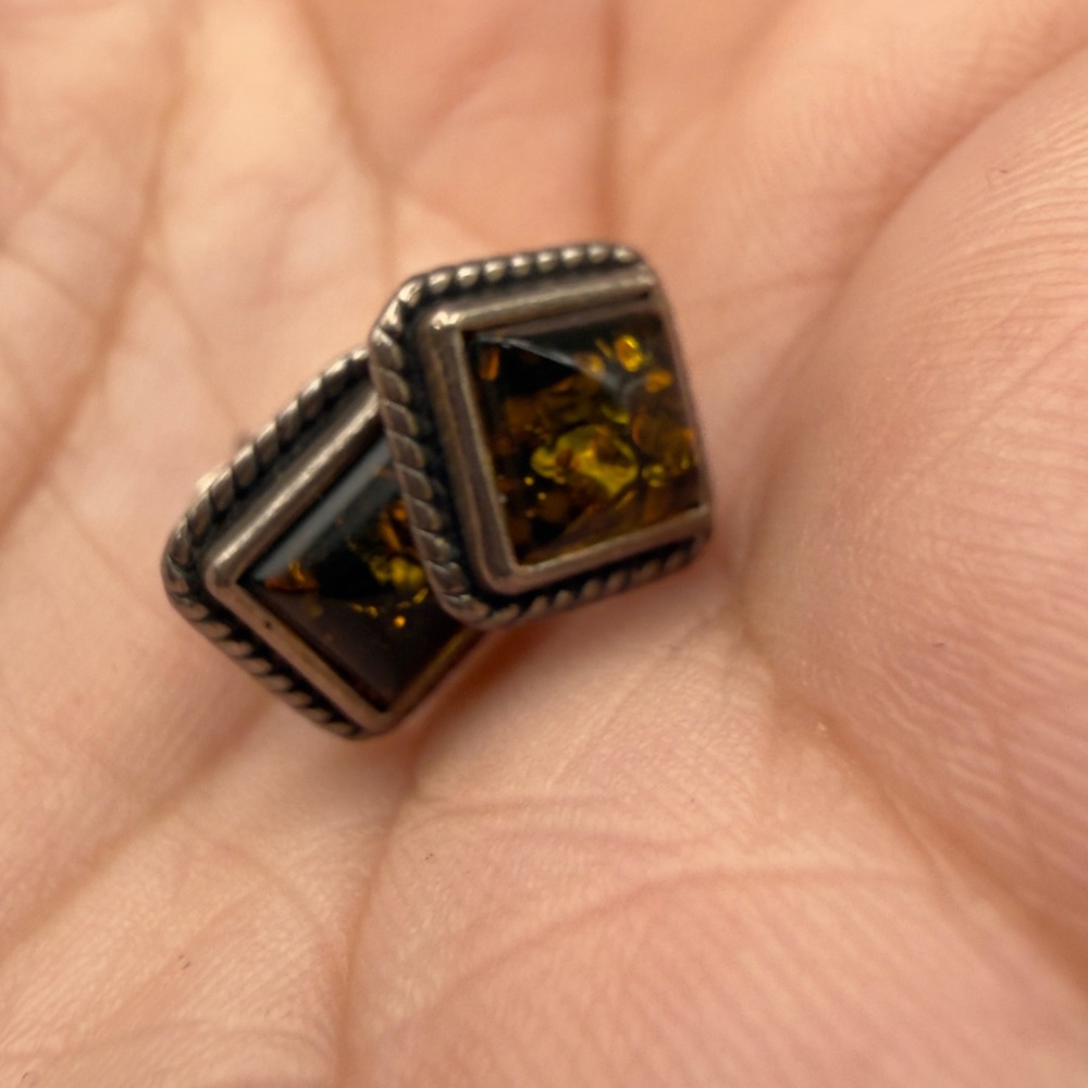 Vintage Sterling Silver Green Amber Square Stud Earrings Rope Border Boho